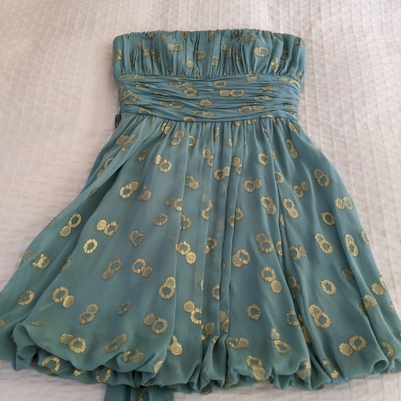 BCBG Cocktail Dress, US6 - Picture 3 of 3